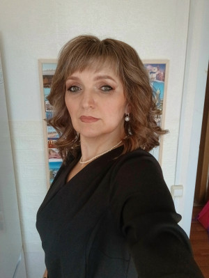Суслова Лариса Александровна.